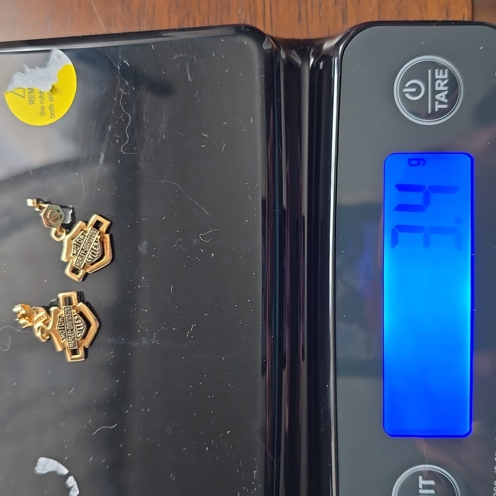 HOST PICK. FIRM ON PRICE. Vintage Harley-Davidson 10k Gold Shield Earrings - Picture 7 of 7